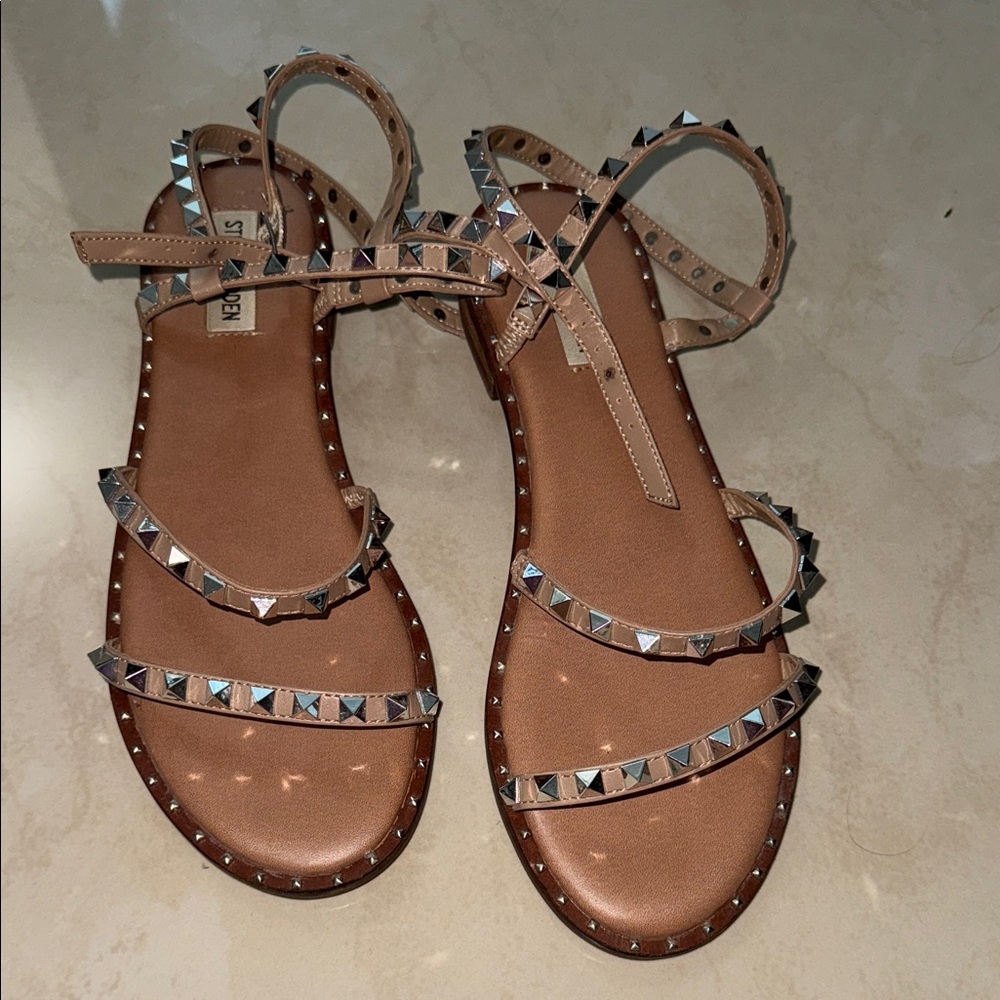 Steve Madden Tan Studded Sandals